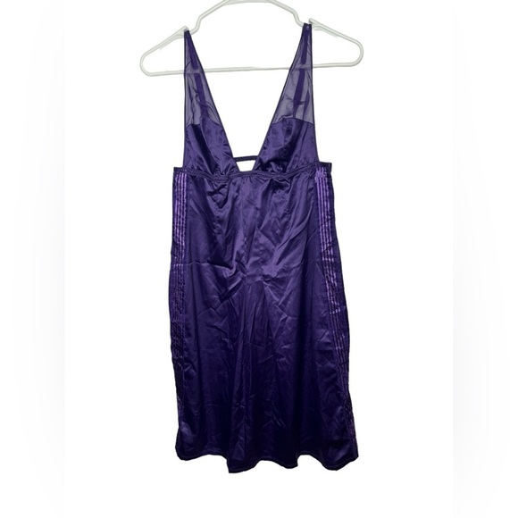 Victoria's Secret Very Sexy Purple Satin Chemise medium - Picture 2 of 8